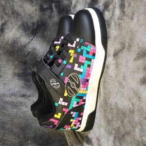 Heelys Black Multicolor Pixel Sneakers